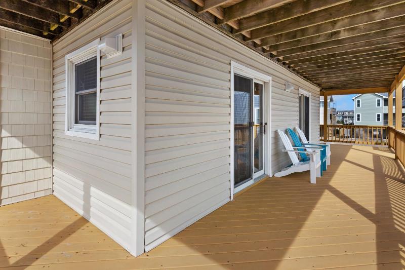 6001 - Beach Daze - image 17