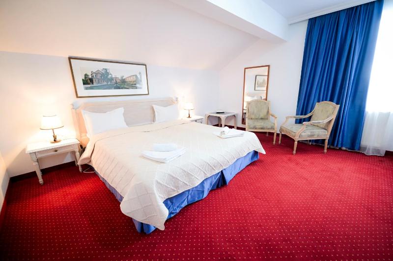 Suite image 4