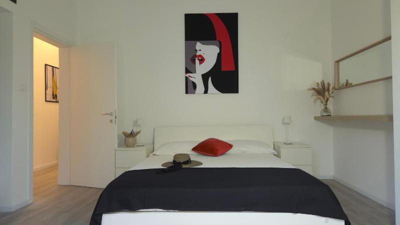 GIGI HOUSE - appartamento PIAZZA MAZZINI - 200m dal mare CON POSTO SPIAGGIA - image 3