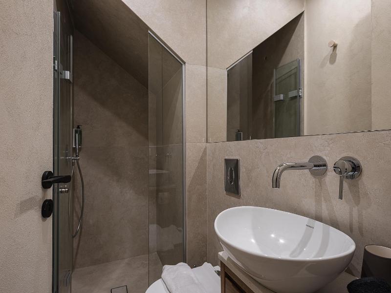 Off Apartments - image 28