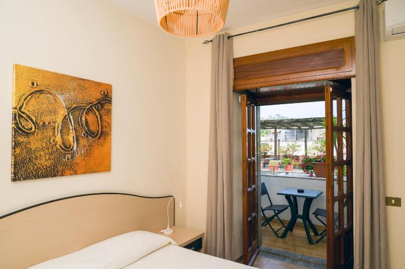 Junior Suite image 3