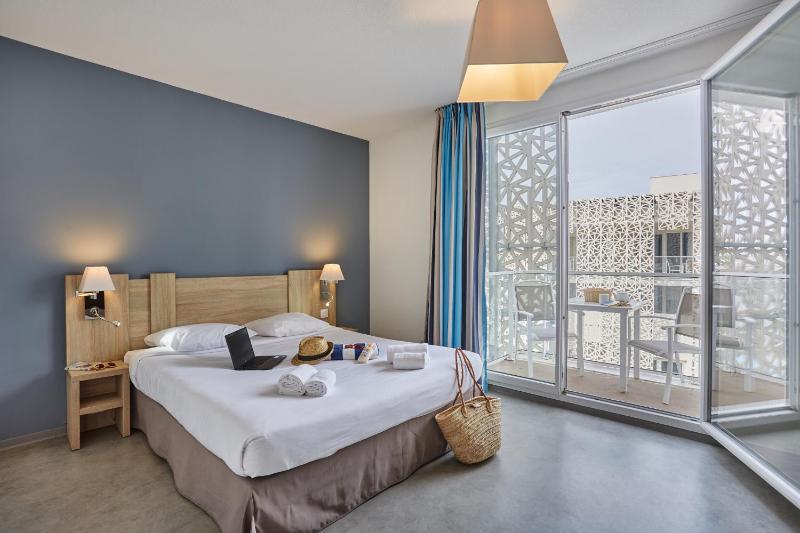 Studio Apartment image 4