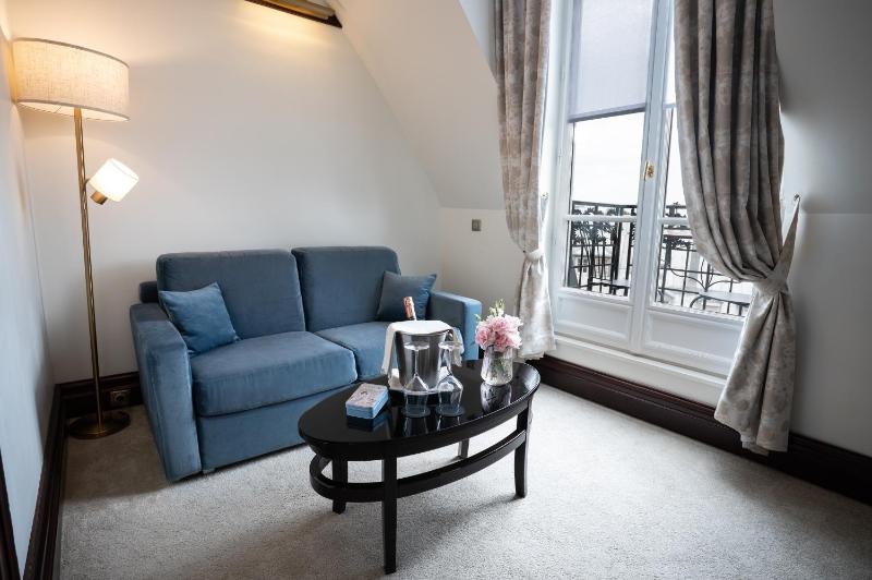 Junior Suite Eiffel image 4