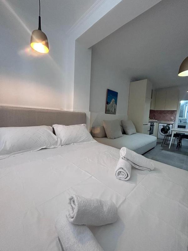 Kostanca Pool & Bay Studio - image 10