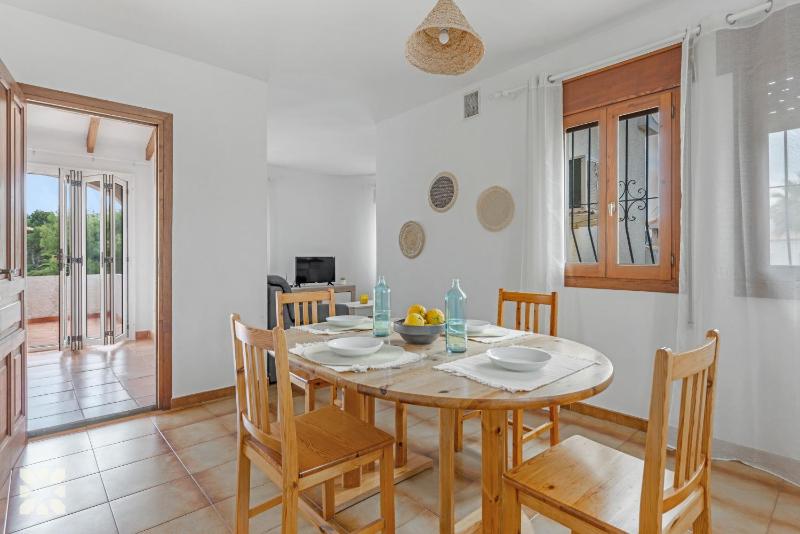 Villa Esmeralda by Abahana Villas - image 11