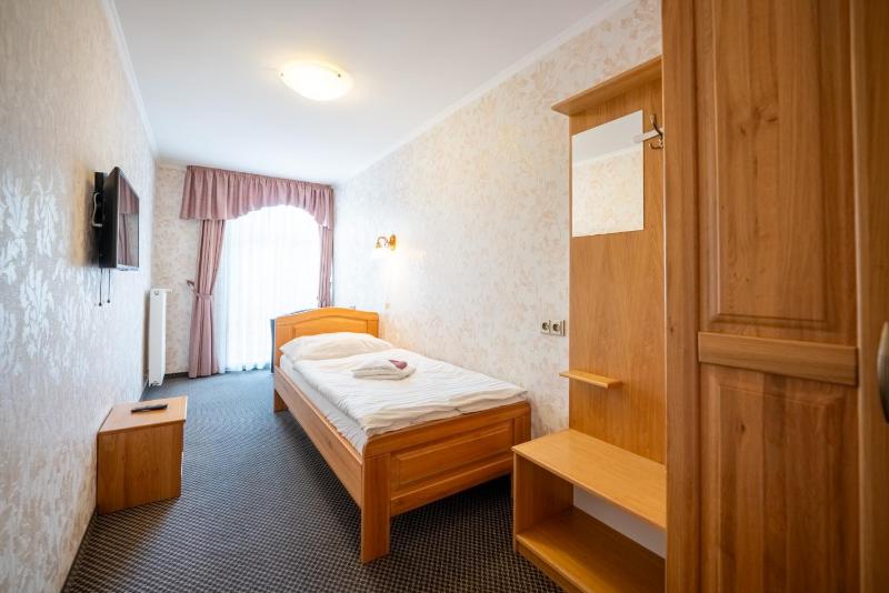 Standard Single Room image 1