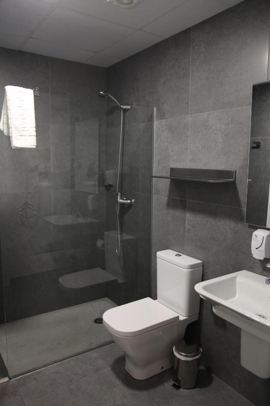 Apartment (4 Adults) image 1