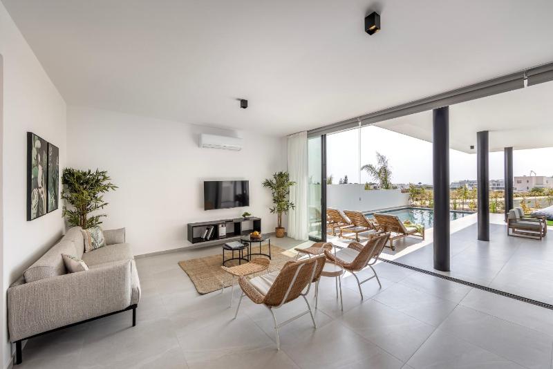 Protaras Aqua Pearl Villa 9 - image 12