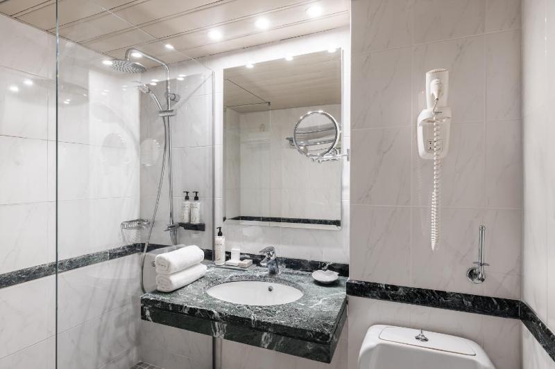 Superior Single Room image 4