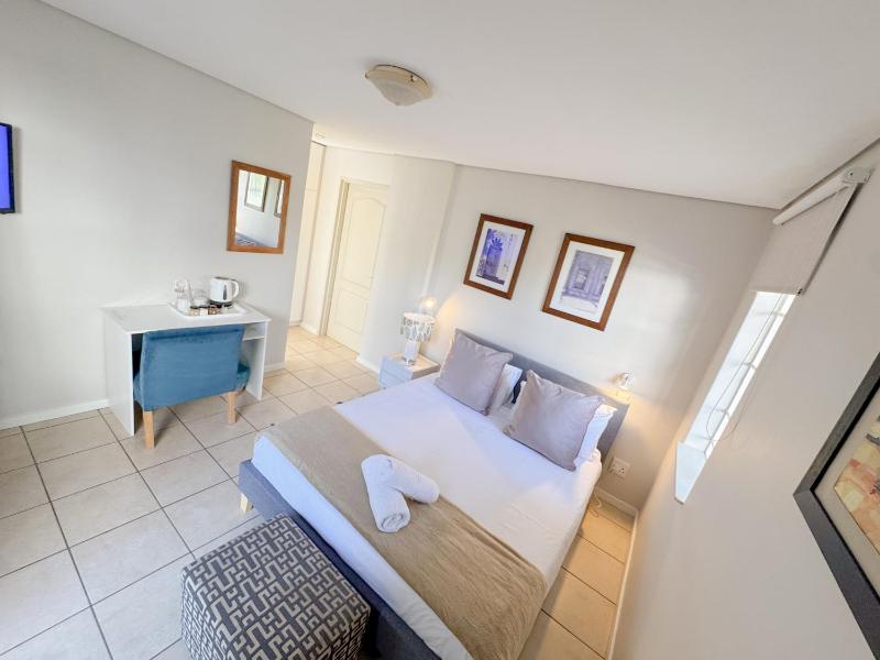 Amoris Guesthouse Randburg II - Darrenwood - image 14