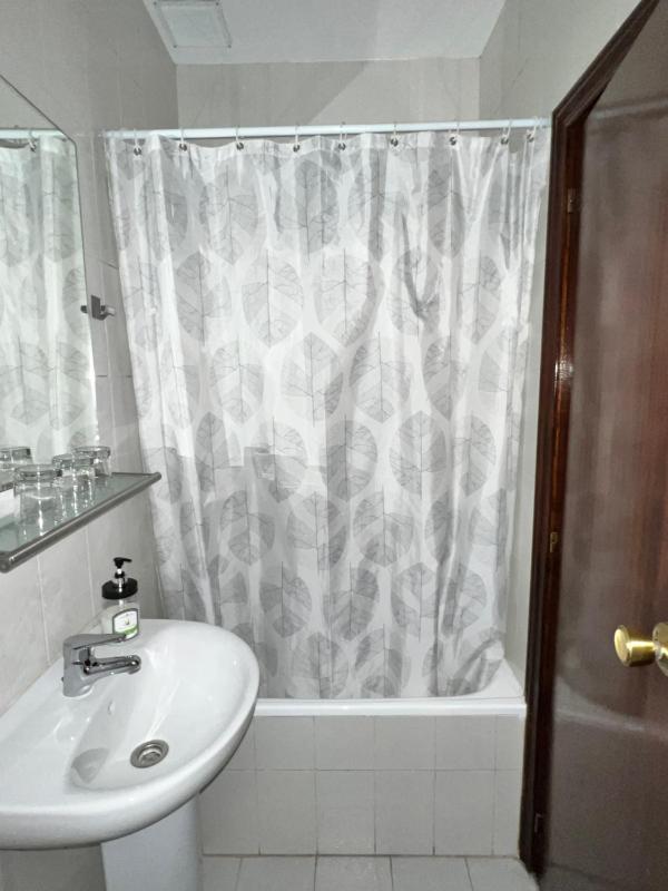 Triple Room image 4