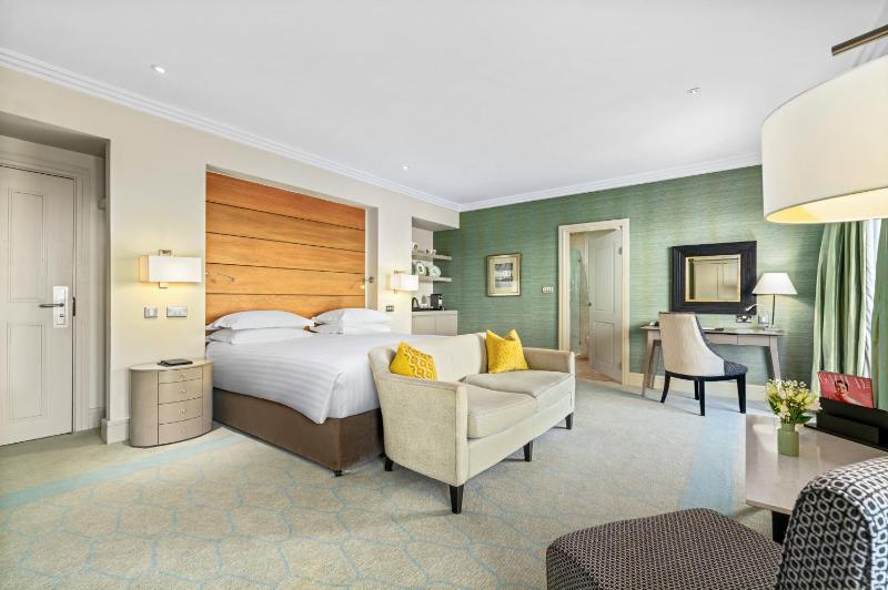 'Level 5' Executive Floor image 3