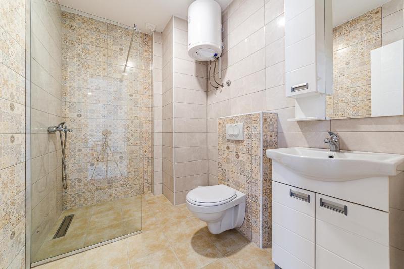 Apartment image 4