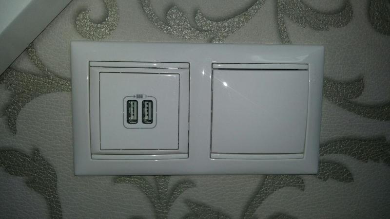 One-Bedroom Apartment image 2