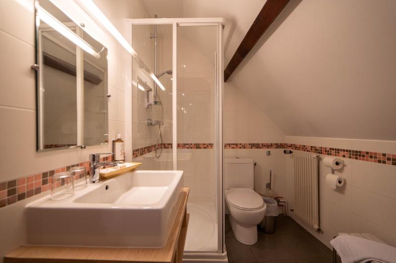 Privilege Double Room image 3
