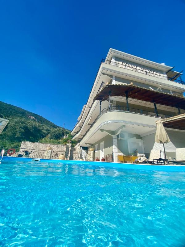 Villa Dorita Luxury Apartments - image 1