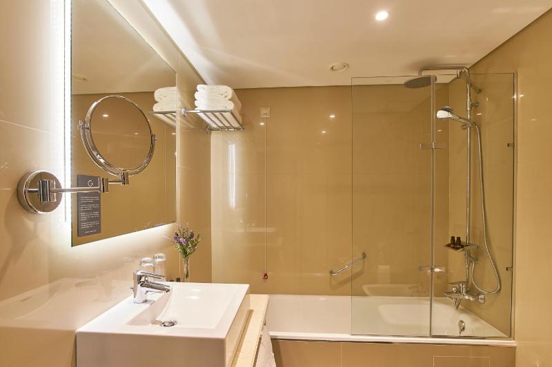 Superior Room image 3