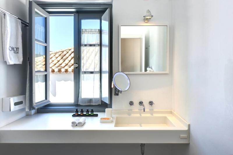 Suite image 4