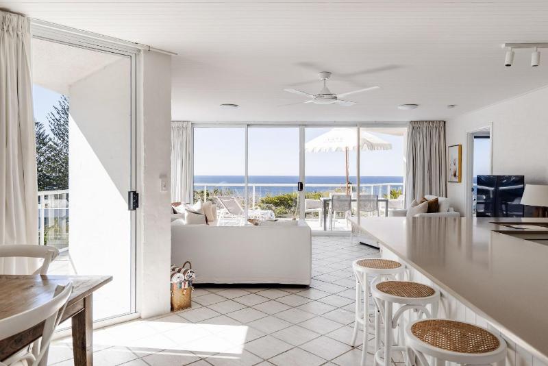 Hydra - 3 Bedrooms Ocean views Pool - image 3