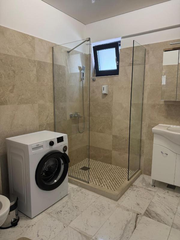 806 B2 ALMAR LUXURY RESIDENCE-Renting Apartments & Free Pool-Family Apartment - image 18