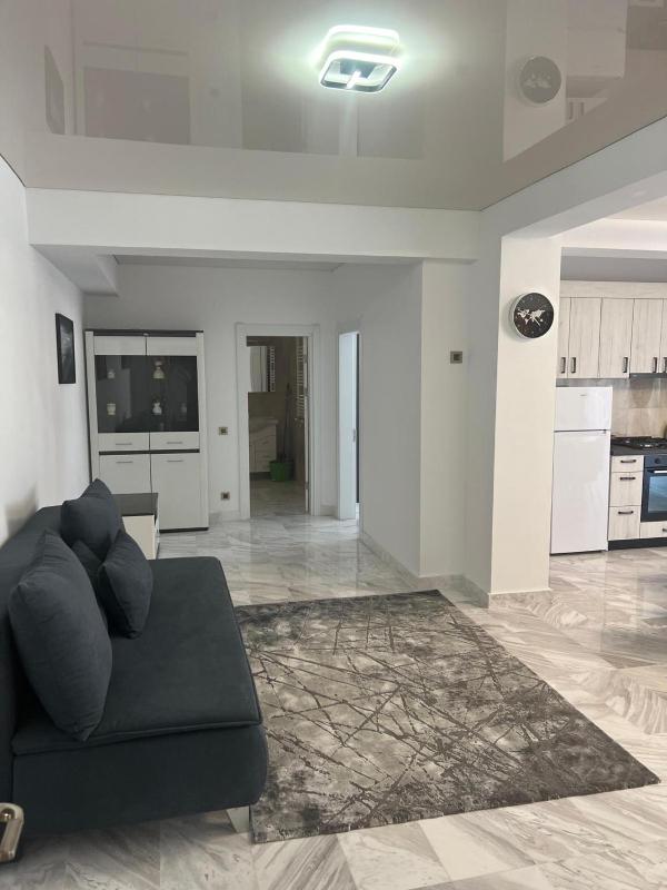 806 B2 ALMAR LUXURY RESIDENCE-Renting Apartments & Free Pool-Family Apartment - image 24