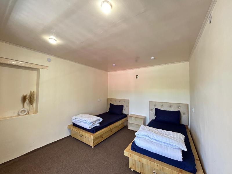 House Of Karma - Hostel in Leh - image 15