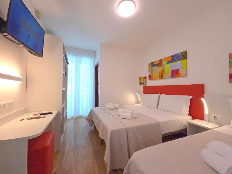 Triple Room image 4
