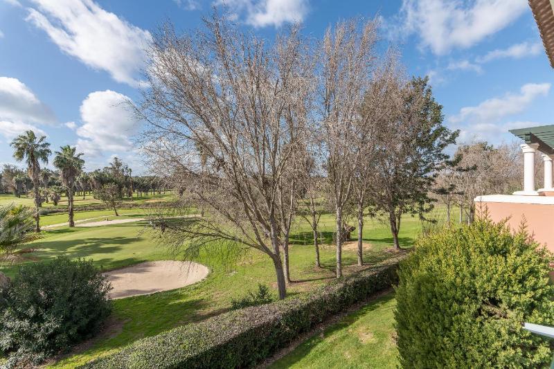 Apartment with Garden View image 2