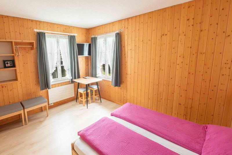 Double Room with Private Bathroom image 4