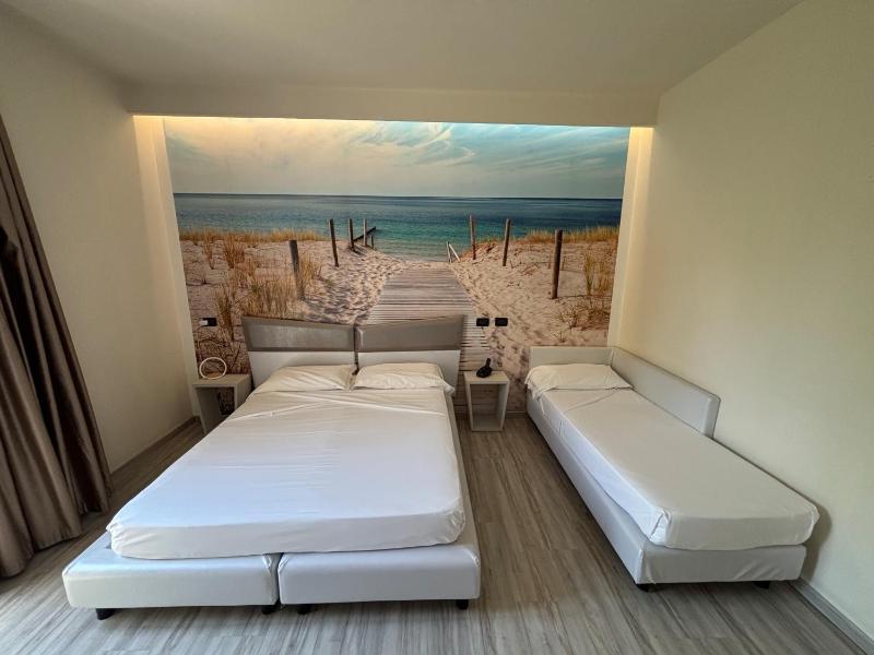 Triple Room image 1