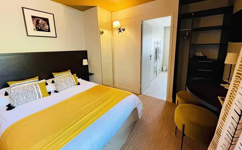 Superior Double Room image 1