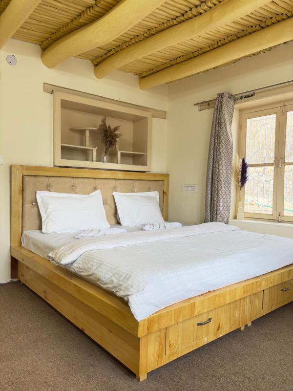 House Of Karma - Hostel in Leh - image 11