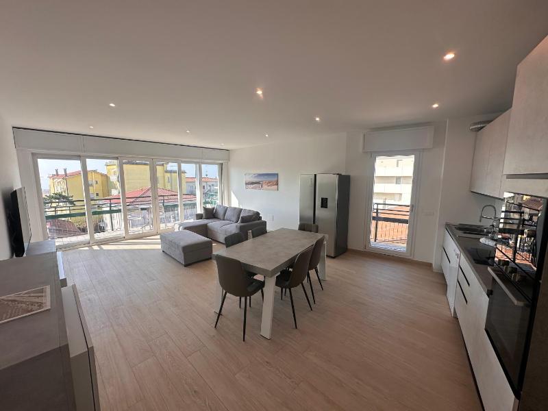 Mareblu 45 - Seaview Luxury Apartment - image 32