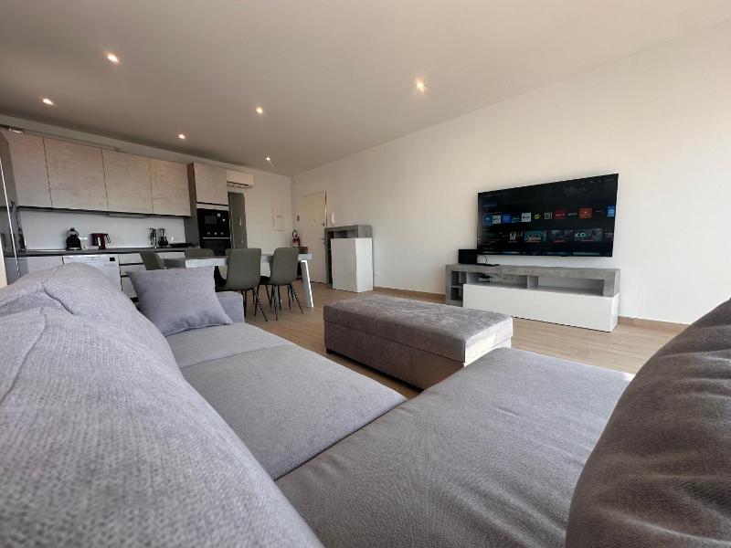 Mareblu 45 - Seaview Luxury Apartment - image 33