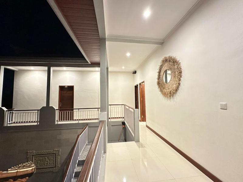 Umah Tisya Guest House - image 32