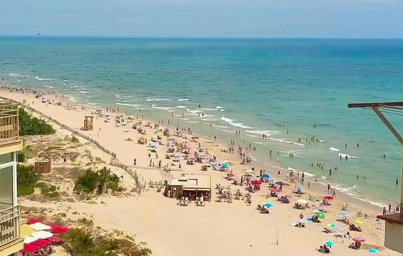 2 Bedroom Gorgeous Apartment In Faro De Cullera - image 8