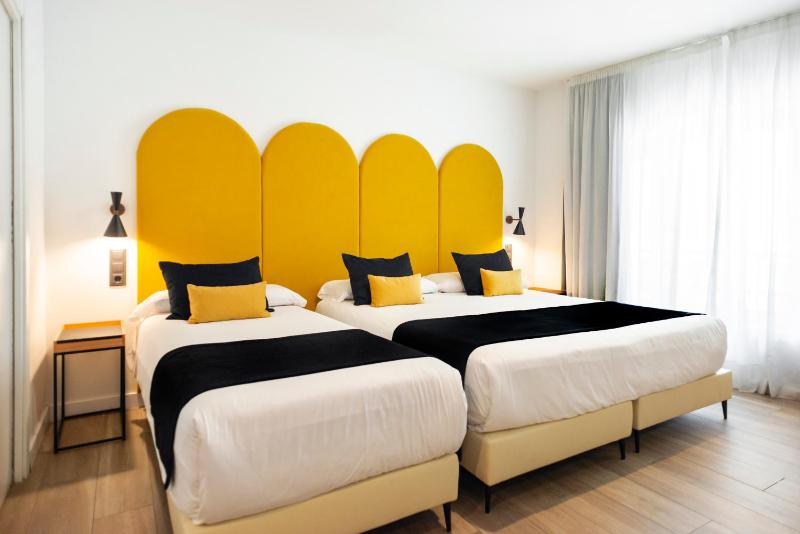 Triple Room image 1