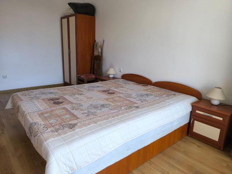 Dom-El Real Apartments in Raduga Complex - image 18