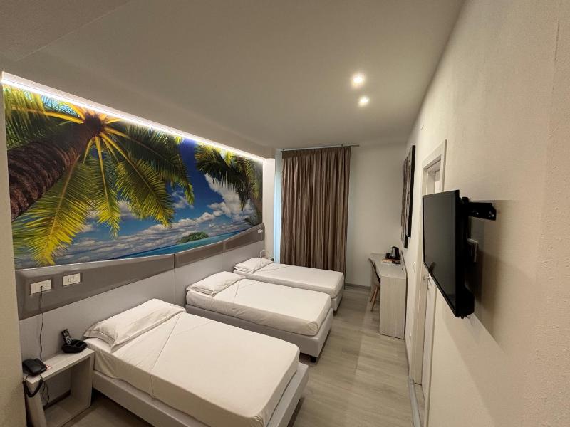 Triple Room image 4