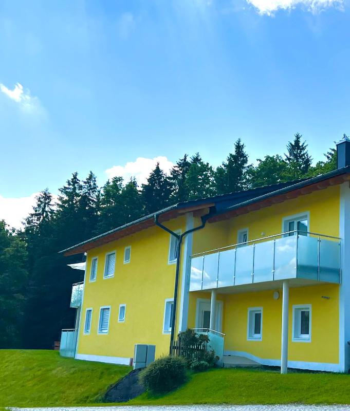 Two-Bedroom Apartment with Balcony image 1