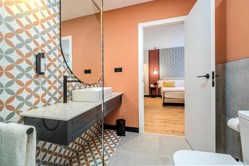 Double or Twin Room image 1