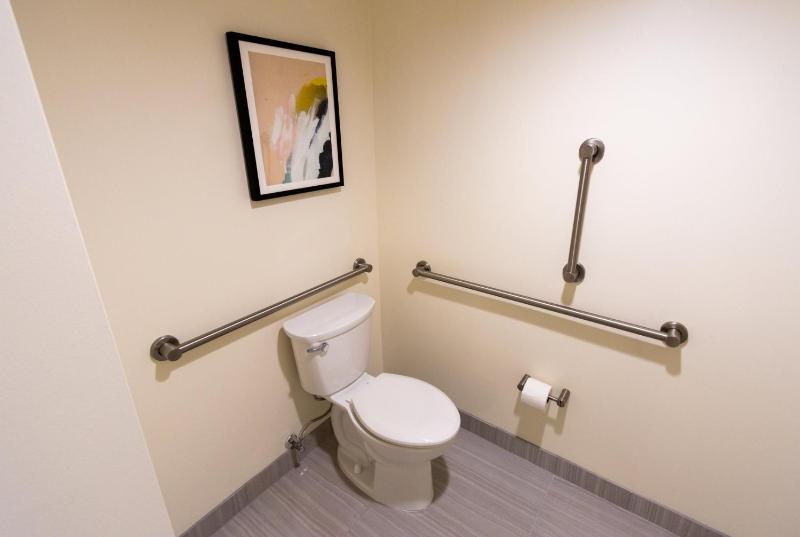 King Room - Disability Access image 2