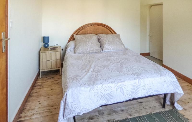 Two-Bedroom Holiday Home image 3