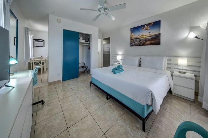 Efficiency King Room image 2