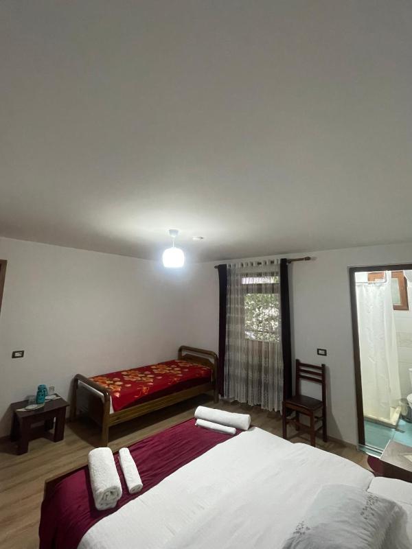 Standard Triple Room image 1