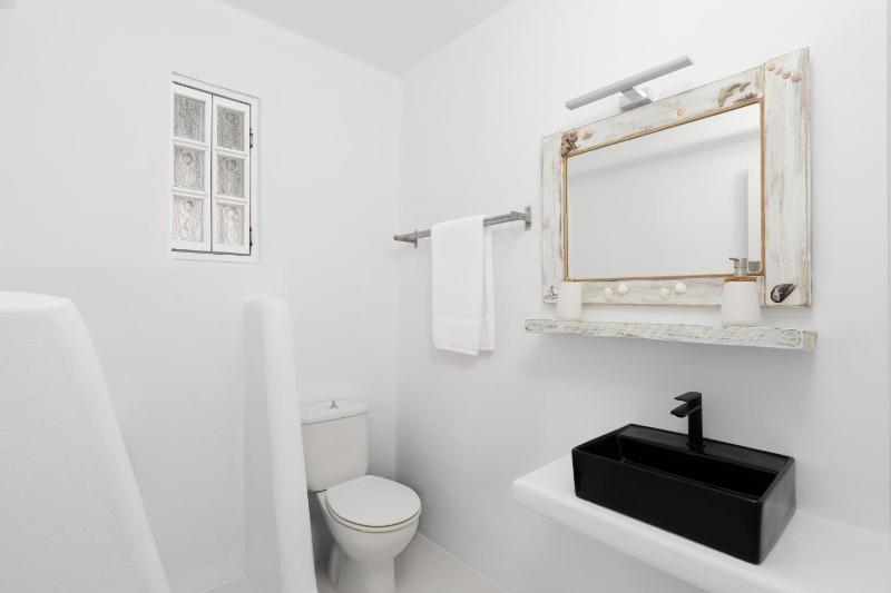 Acres Sunset Residence - image 15