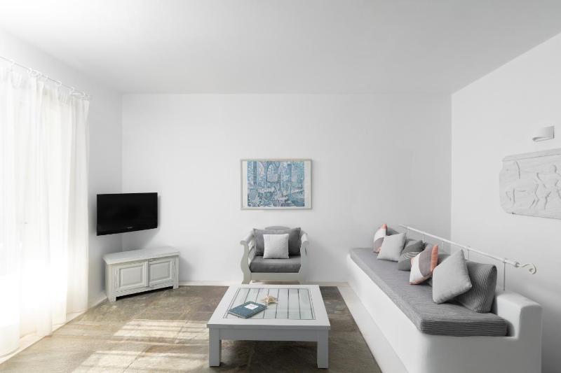 Acres Sunset Residence - image 26