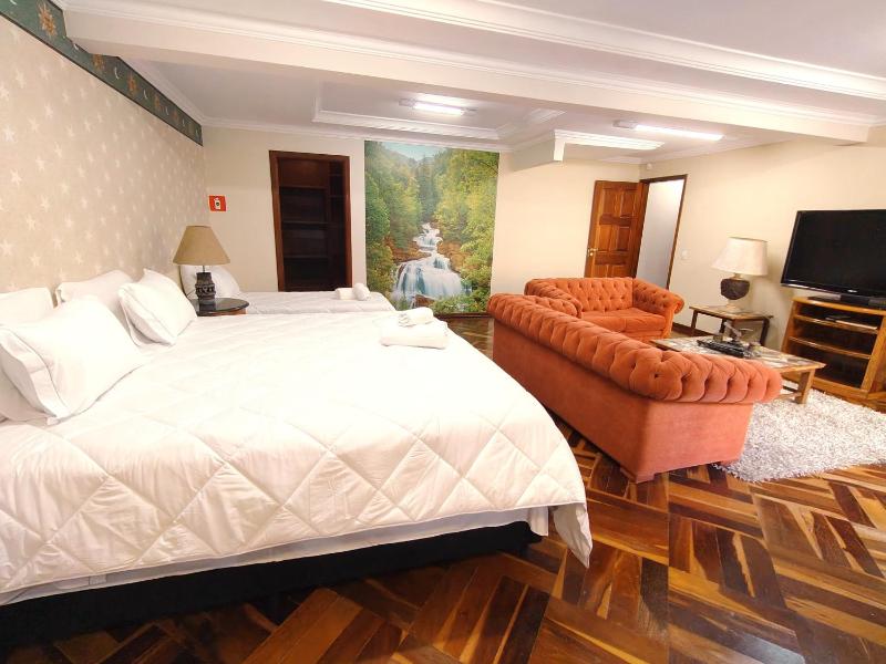 Araucária Lodge - 800 metros do Capivari - image 25