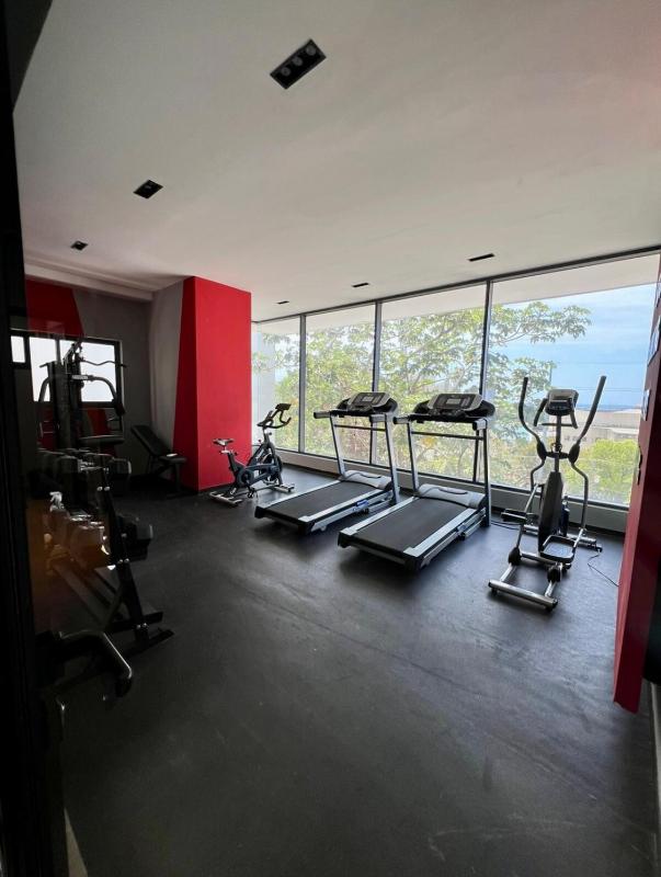Apto céntrico con piscina gym y una hermosa vista a la ciudad - image 7