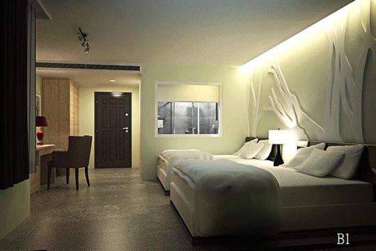 Travel Light Hotel - image 19